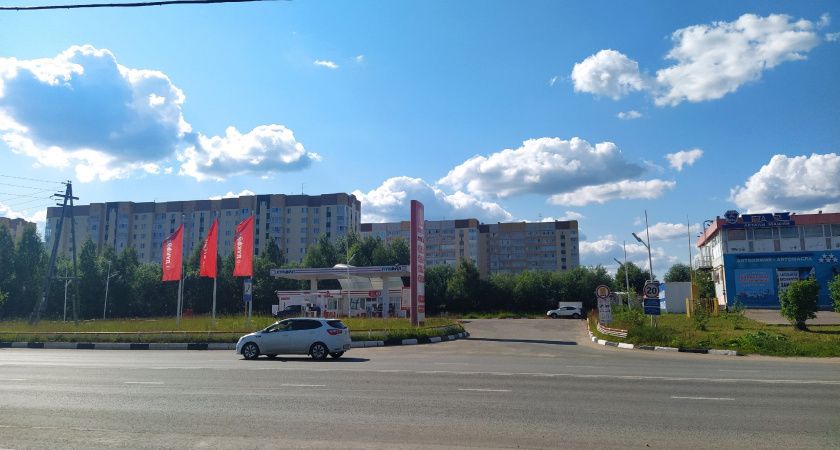 Полный бак заправят бесплатно: водителей ждет неожиданное изменение на АЗС