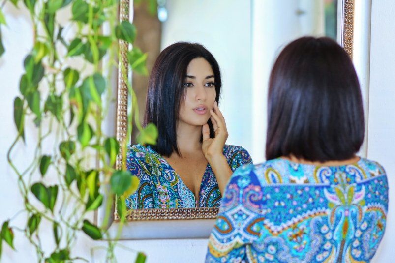 Худые щёки и скулы: эти 4 упражнения от тренера по фейсбилдингу меняют лицо навсегда