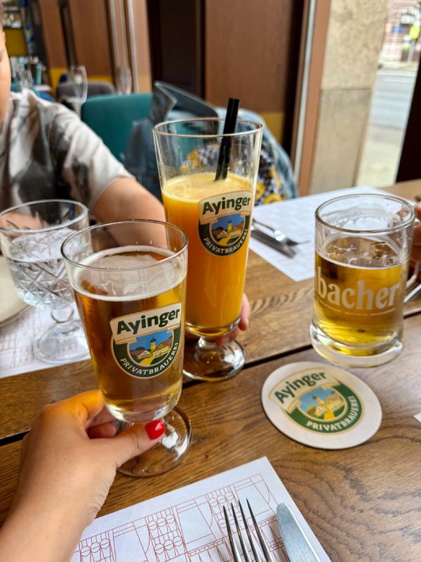    Krombacher:        