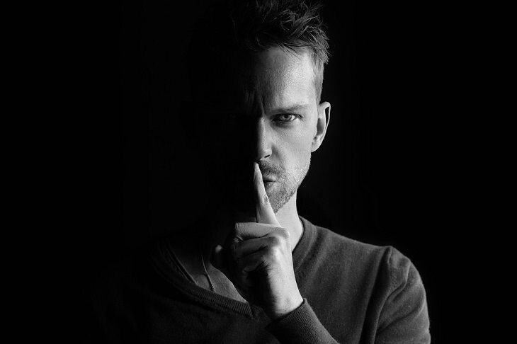 Росстат скрывает данные о расходах россиян: правда за занавесом