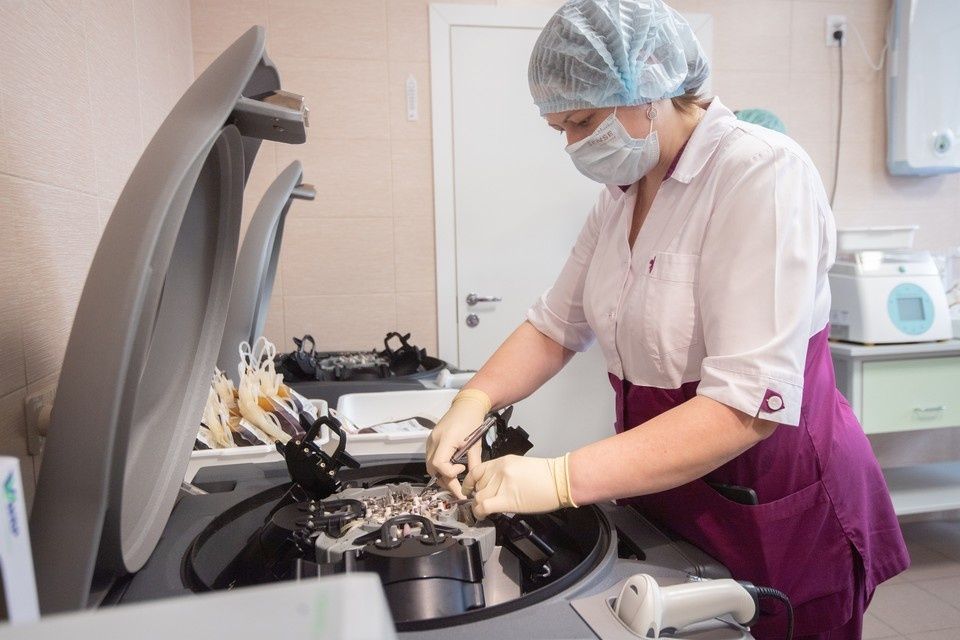 Массовое отравление в колледже: число пострадавших растет