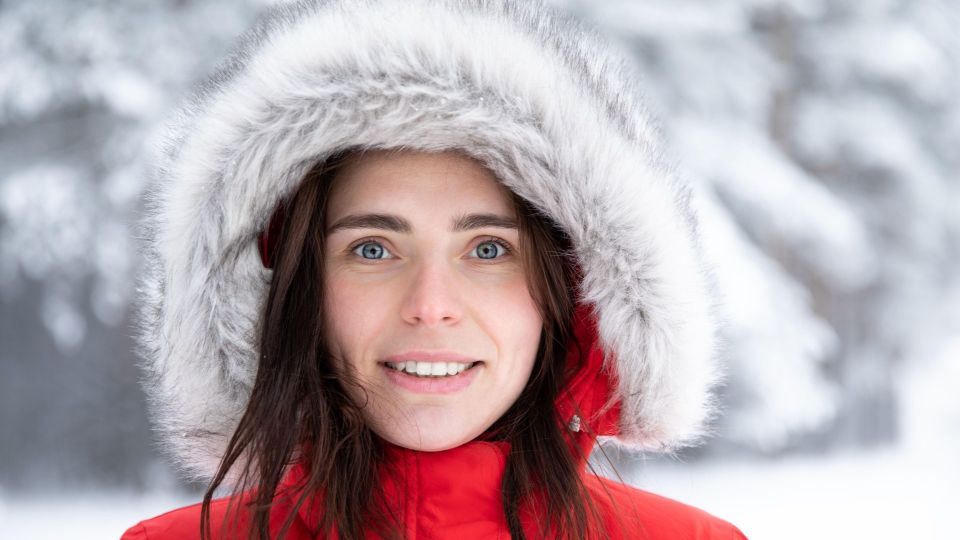 Только навредит: почему кремы с гиалуронкой — главный враг вашей кожи в холода