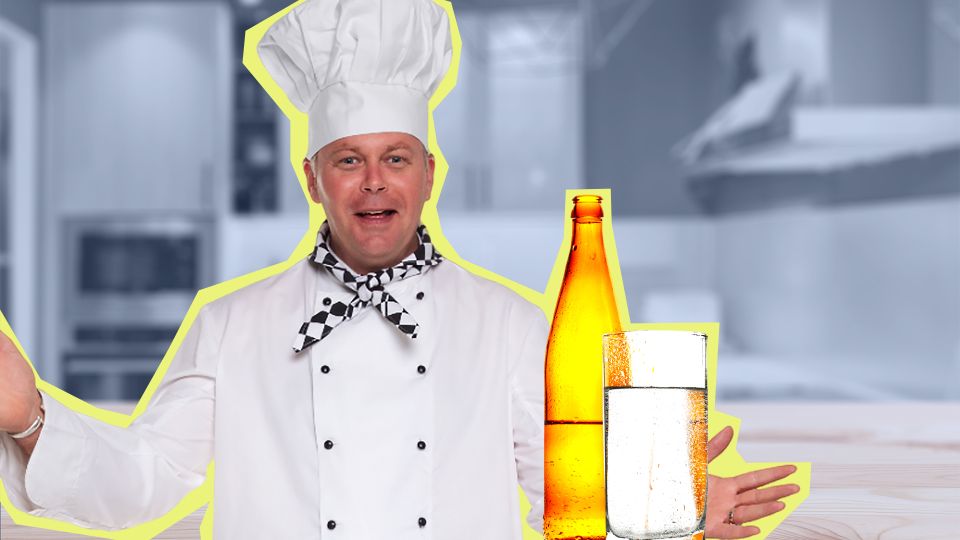 Зачем гурманы добавляют в яичницу газированную воду: такого завтрака вы еще не пробовали