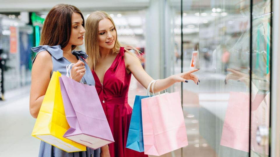 Дело не в цвете: вот в каких платьях вы будете выглядеть на миллион