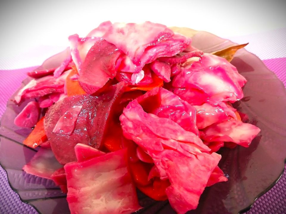 Восточные традиции на вашем столе: пряная капуста, готовая всего за сутки