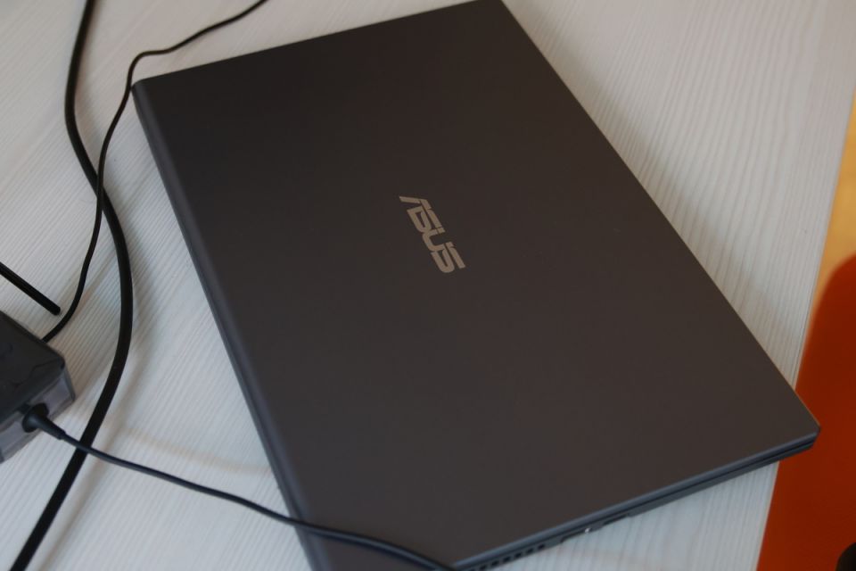 Как россияне относятся к интернет-блокировкам: мнения различаются по возрастам