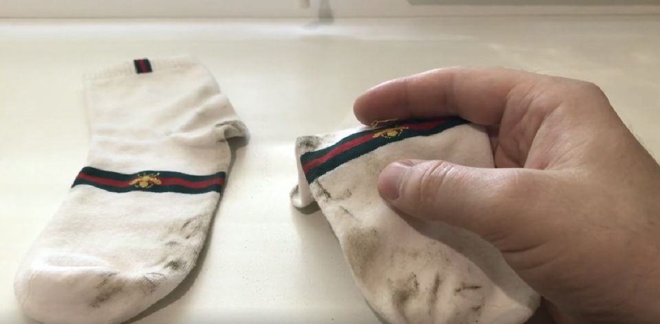 Секреты бабушки: как вернуть белизну носочкам с помощью простых ингредиентов
