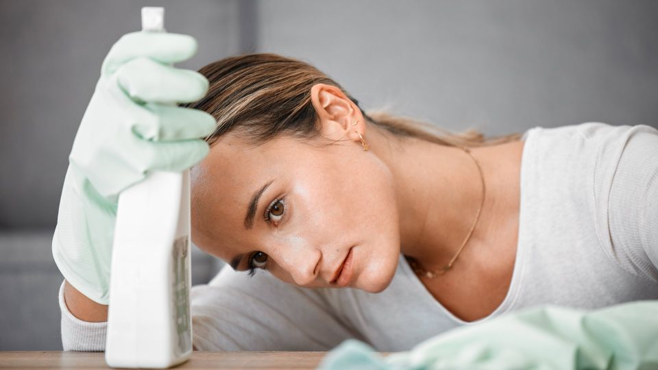 Не мусорное ведро и не вентиляция: вот из-за чего дома неприятно пахнет