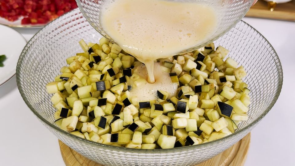 Необычное новое блюдо: баклажанная запеканка, которую стоит попробовать