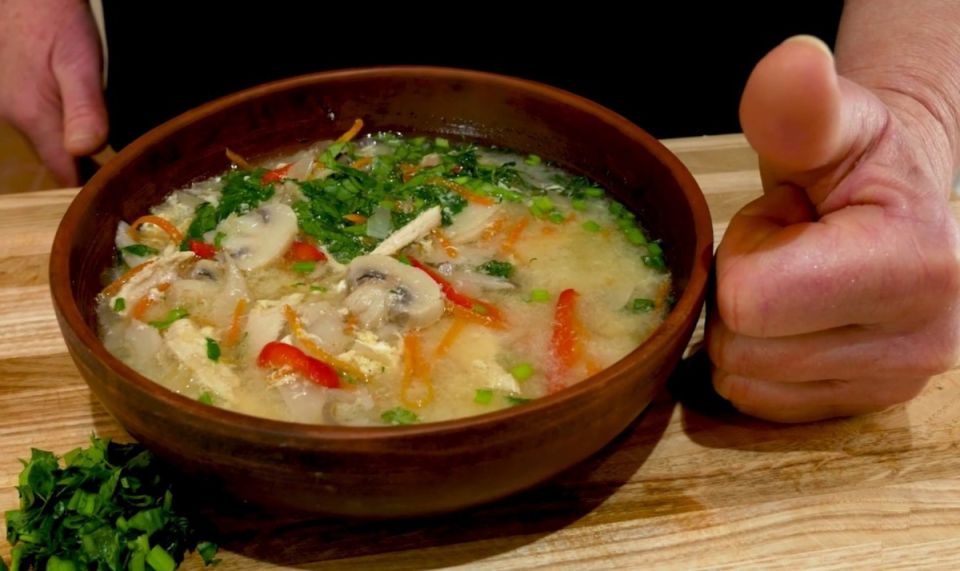 Как спасти прокисший суп: помощник для хозяйки