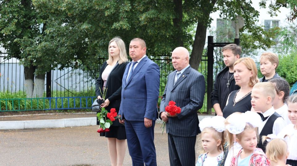 В Уфе открыли мемориальную доску герою СВО Абдильфату Мухаметганееву