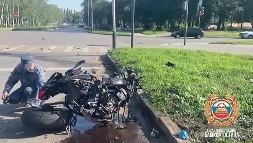 Сотрудники Госавтоинспекции Салавата выясняют обстоятельства ДТП с погибшим мотоциклистом