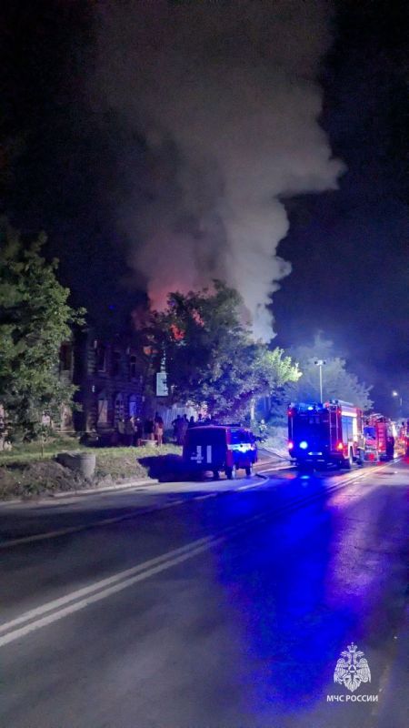 В Уфе во время крупного пожара погибли 2 человека