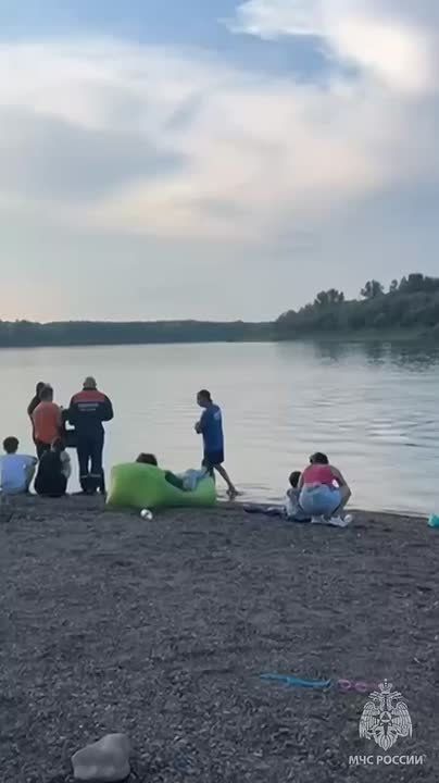       12- 