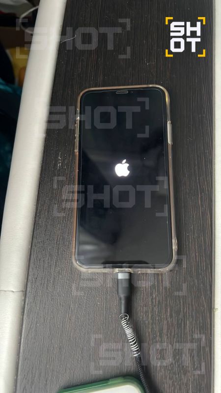   '  iOS    