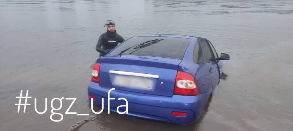         LADA Priora
