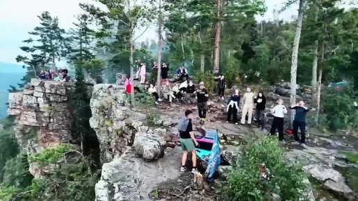    ( ):      DJ   