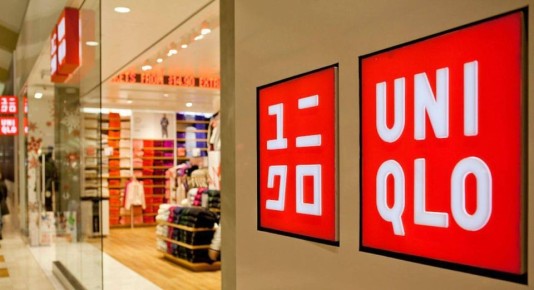  Uniqlo   