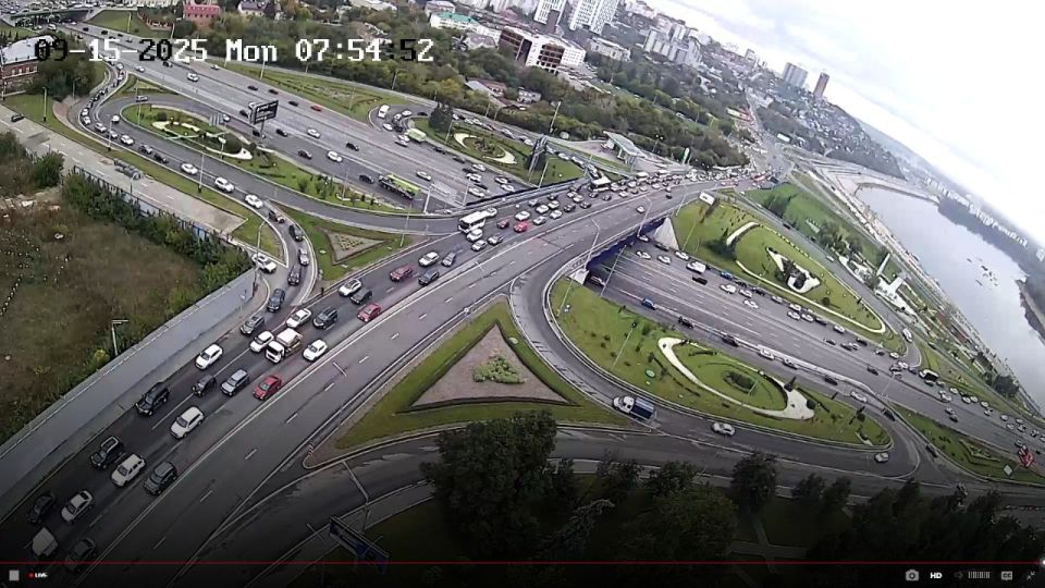 -     08:00  15 