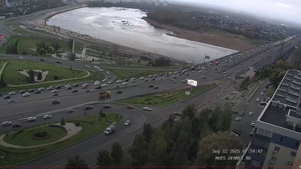 -     08:00  22 