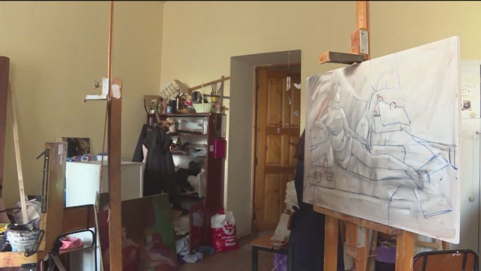 В Уфе прошла персональная выставка художника Руслана Магалимова - сюжет "Вестей"