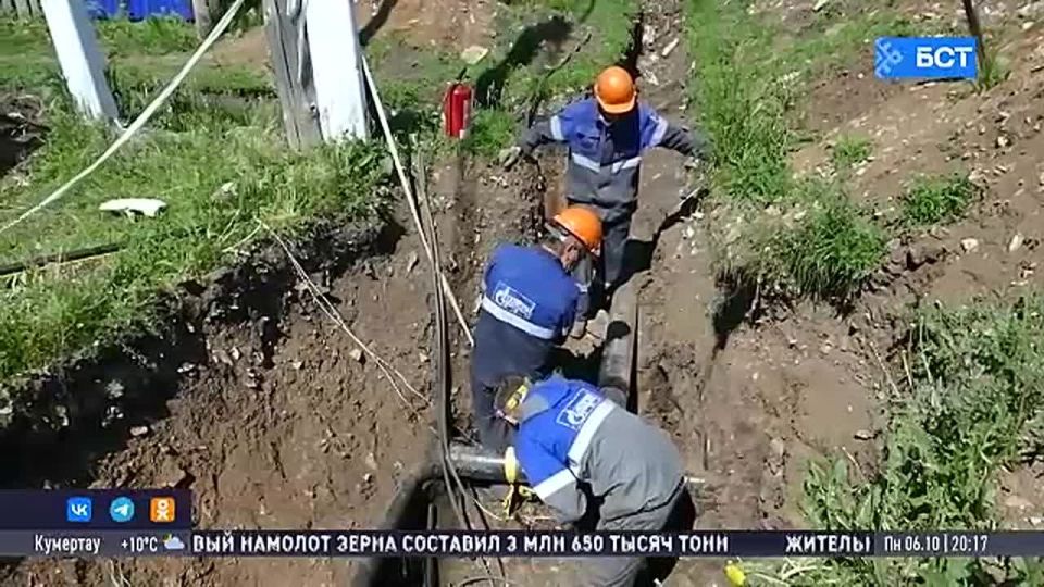 Газификация садов и новые ФАПы: итоги оперативки с Радием Хабировым