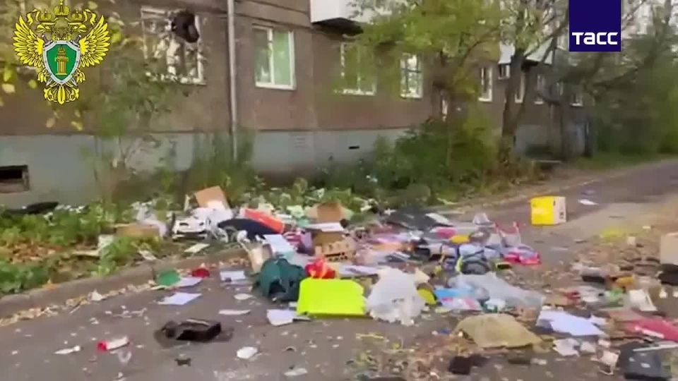 Мужчина сбросил двухлетнюю дочь с четвертого этажа в Уфе