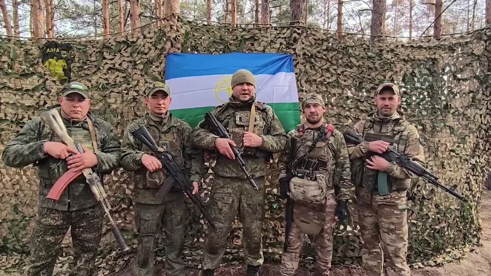 Воины 31-го мотострелкового полка «Башкортостан» поздравляют нас с Днём Республики и благодарят всех, кто делает ее такой яркой и прекрасной