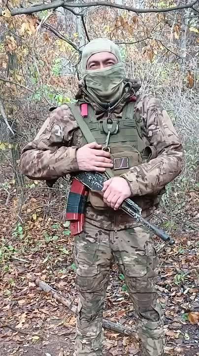 Герой наших публикаций, боец из Башкирии с позывным "Шайтан" передает нашим читателям привет и поздравляет с Днем Республики