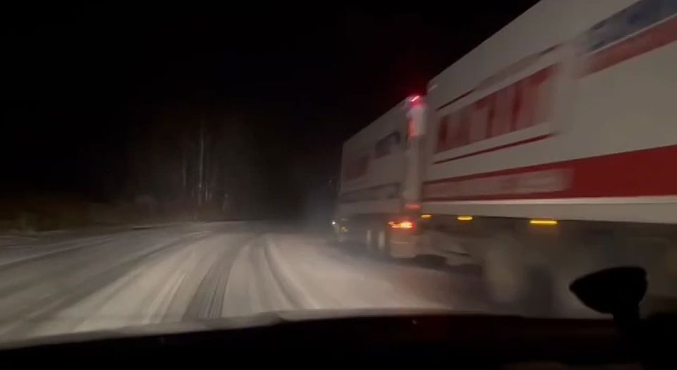 Трассу Уфа-Белорецк перекрыли из-за непогоды для всех автомашин