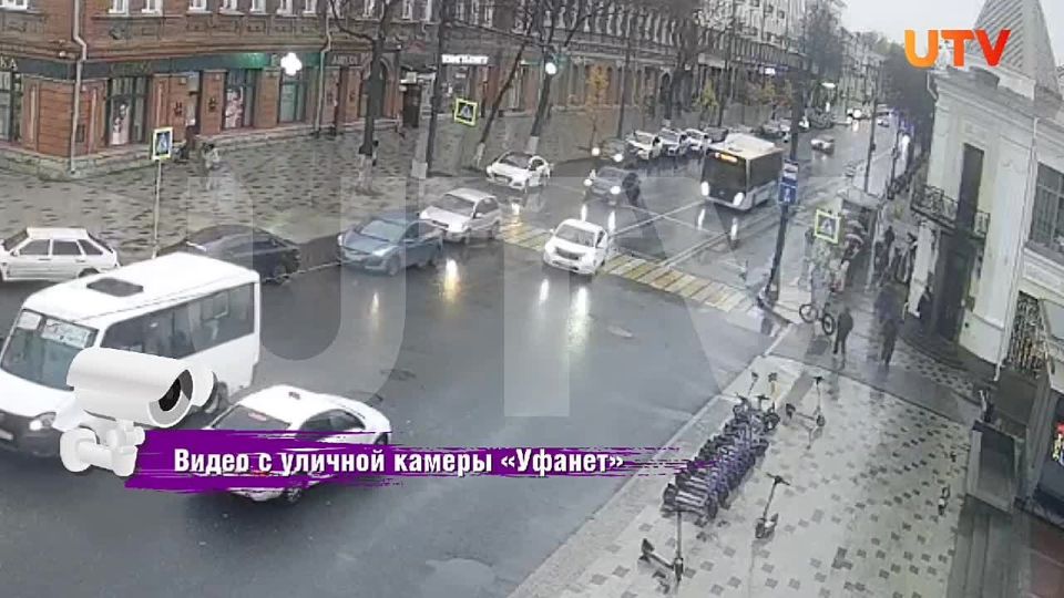 UTV показывает, как водитель въехал в здание в центре Уфы