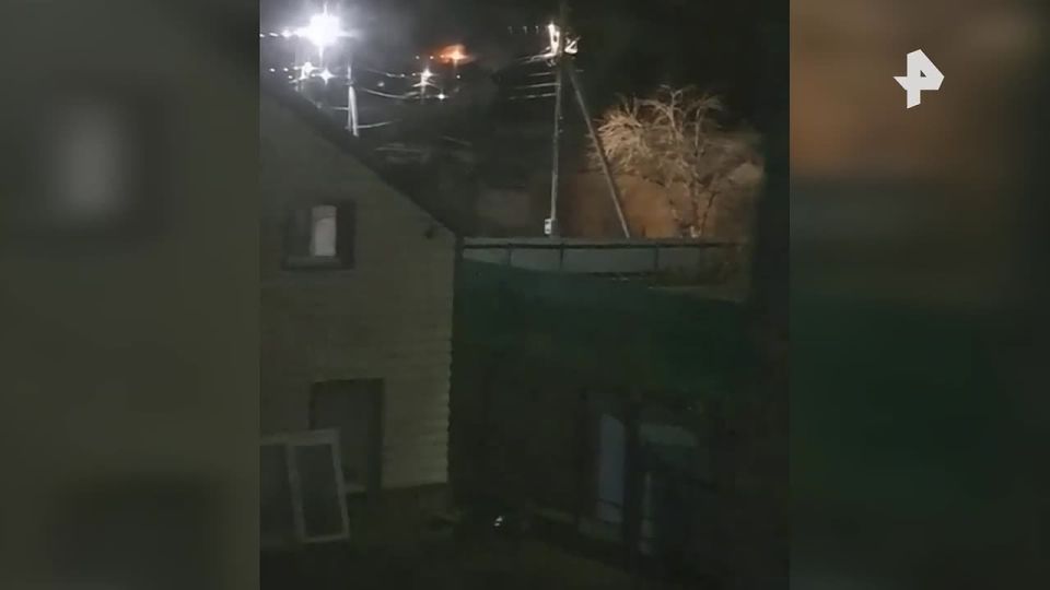 Еще двух человек извлекли из-под завалов после взрыва на заводе в Стерлитамаке, сообщил источник РЕН ТВ