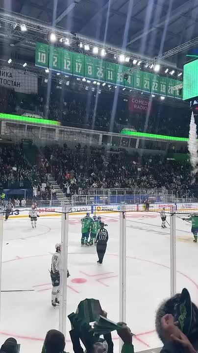 "Салават Юлаев" обыграл дома "Трактор" 3:2