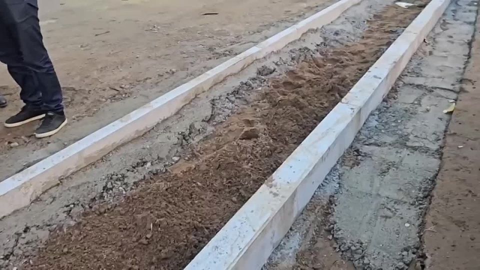 В центре Уфы продолжается благоустройство тротуаров