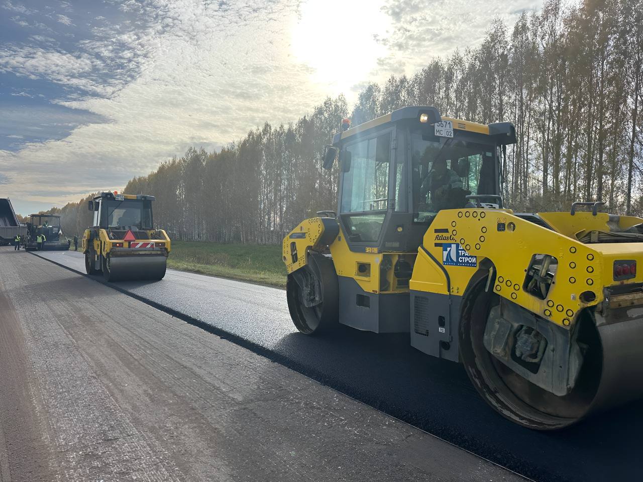 Андрей Назаров поздравил автомобилистов Башкортостана с Днем работника автомобильного и городского пассажирского транспорта Андрей Назаров поздравил автомобилистов Башкортостана с Днем работника автомобильного и городского пассажирского транспорта
