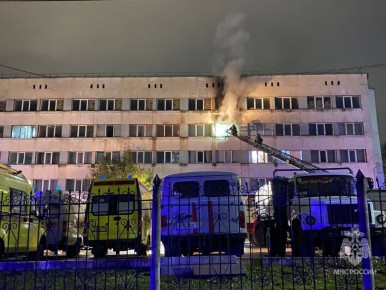 Пожар в здании Республиканской клинической больницы в Уфе