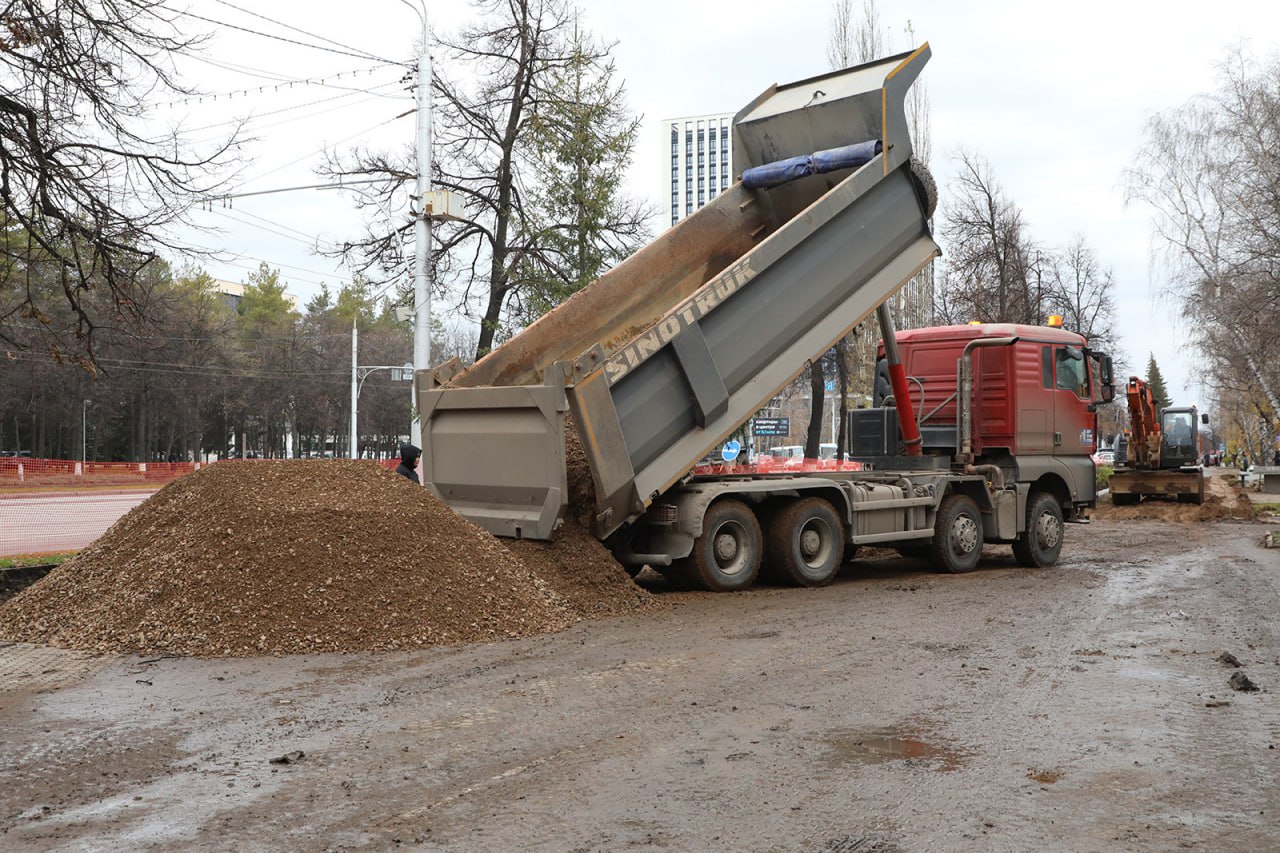 Тротуарное обновление. Благоустройство городских пространств остается одним из приоритетов развития города, в частности – продолжается ремонт и реконструкция тротуаров Тротуарное обновление. Благоустройство городских пространств остается одним из приоритетов развития города, в частности – продолжается ремонт и реконструкция тротуаров
