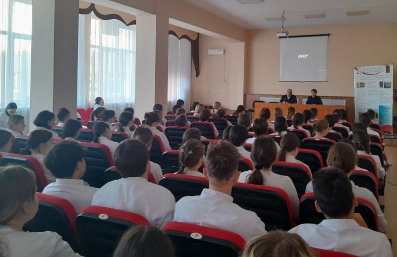 В Нефтекамске будущих медицинских работников предупредили о схемах мошенничества и безопасности на дороге В Нефтекамске будущих медицинских работников предупредили о схемах мошенничества и безопасности на дороге