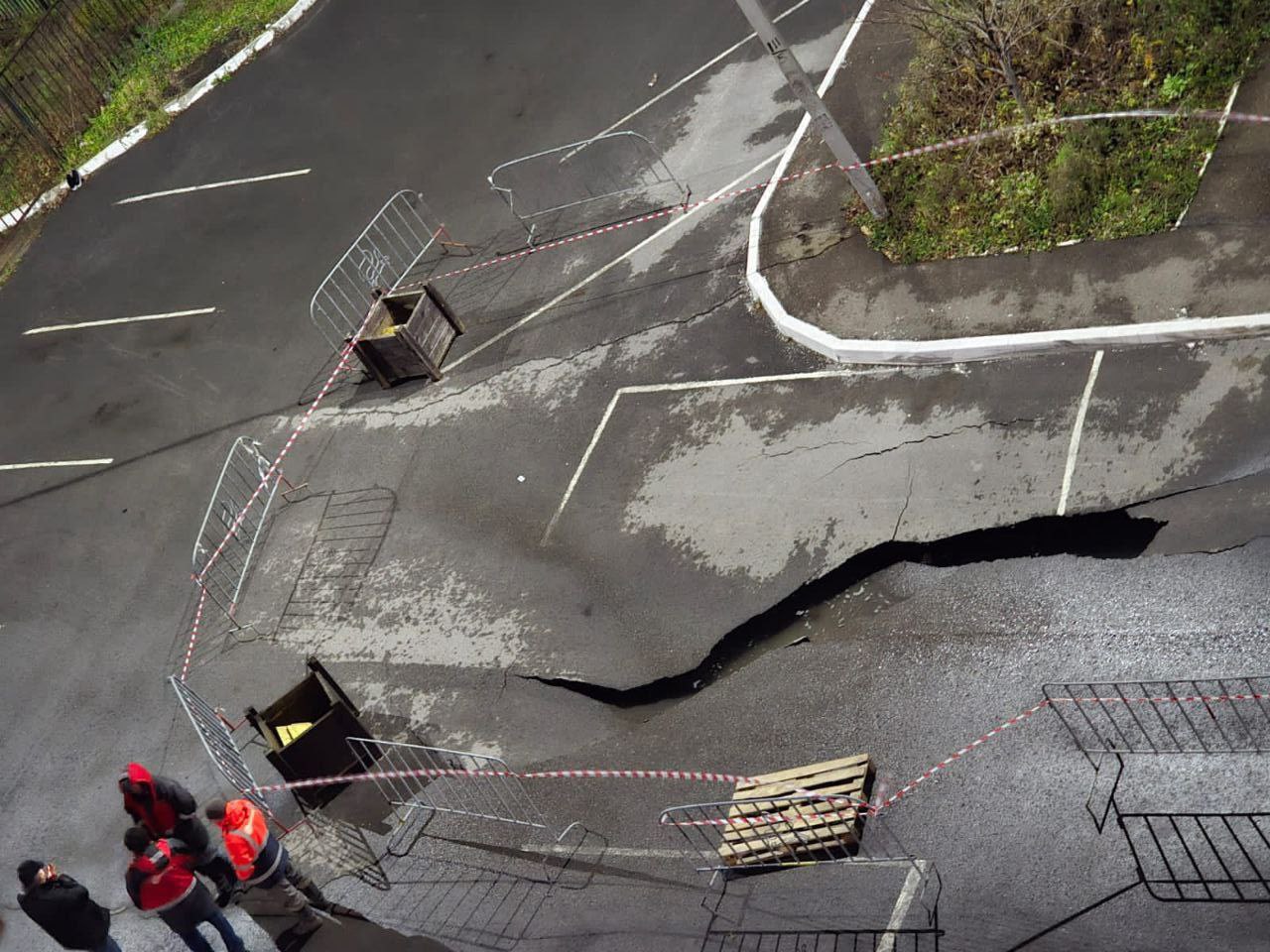 В Уфе обнаружили провал грунта