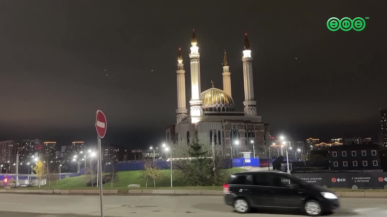 Для освещения мечети «Ар-Рахим» подготовили семь вариантов подсветки