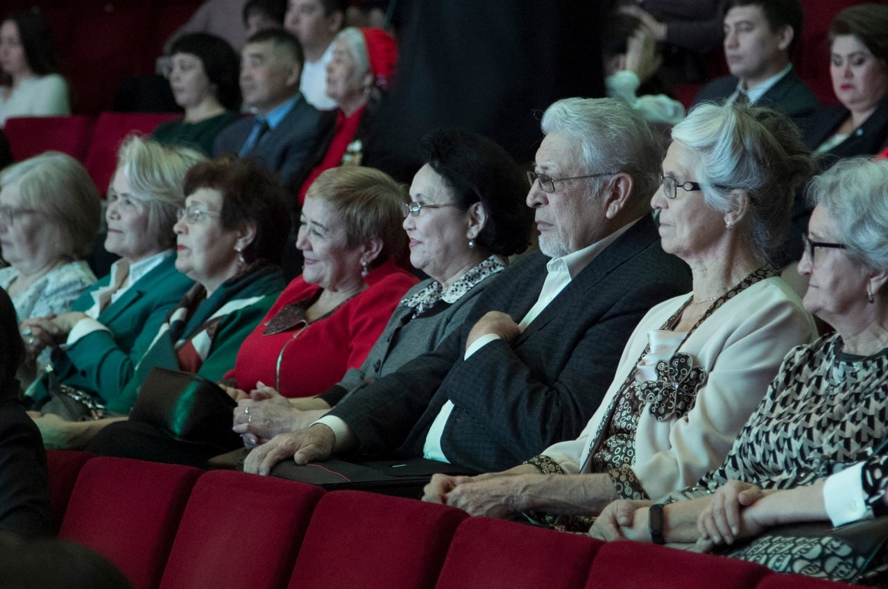 Свет знаний в сердце республики Свет знаний в сердце республики