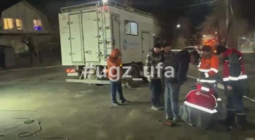 Авария на канализационном коллекторе в Советском районе