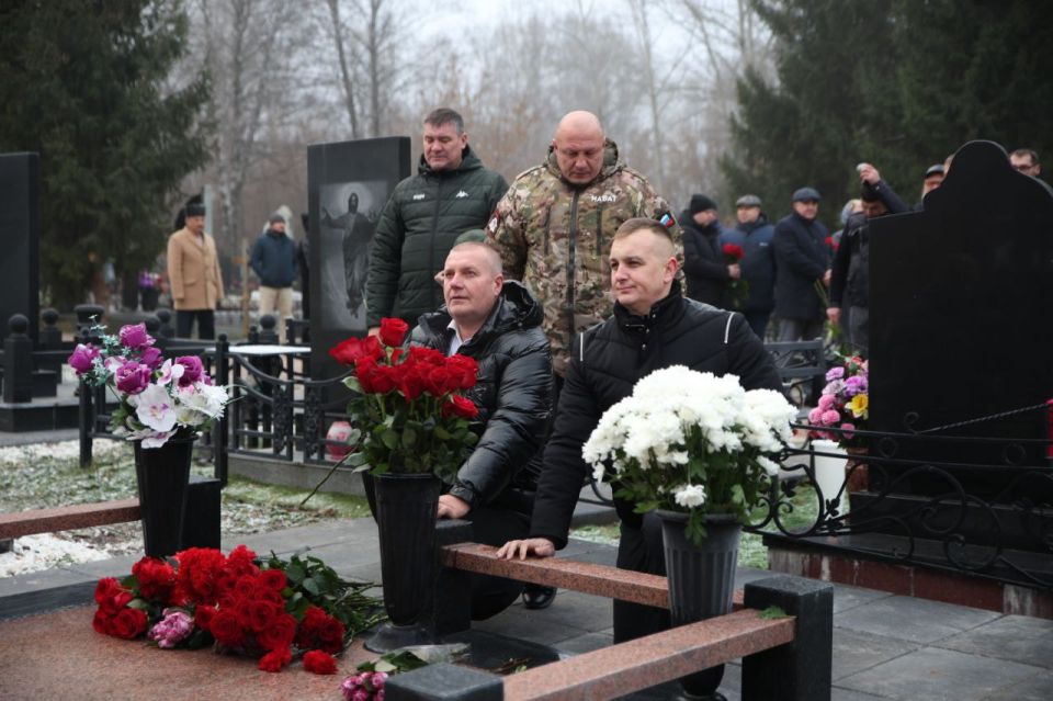  . . .  vk.com/album-140739825_3090