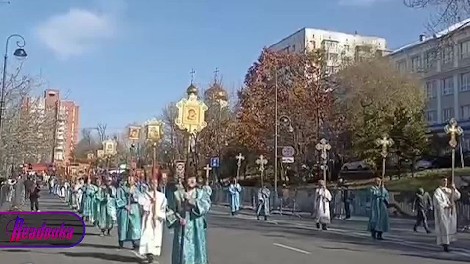 Крестный ход в День народного единства прошел во Владивостоке — сегодня православные выходят по всей России