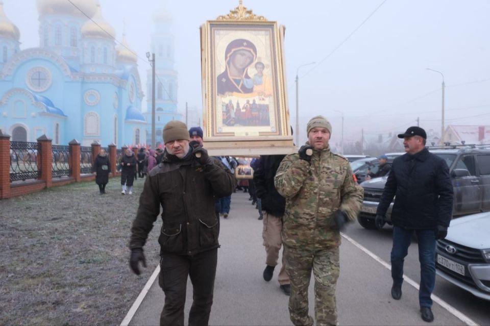 В Стерлитамаке состоялся Крестный ход и освящение часовни В Стерлитамаке состоялся Крестный ход и освящение часовни
