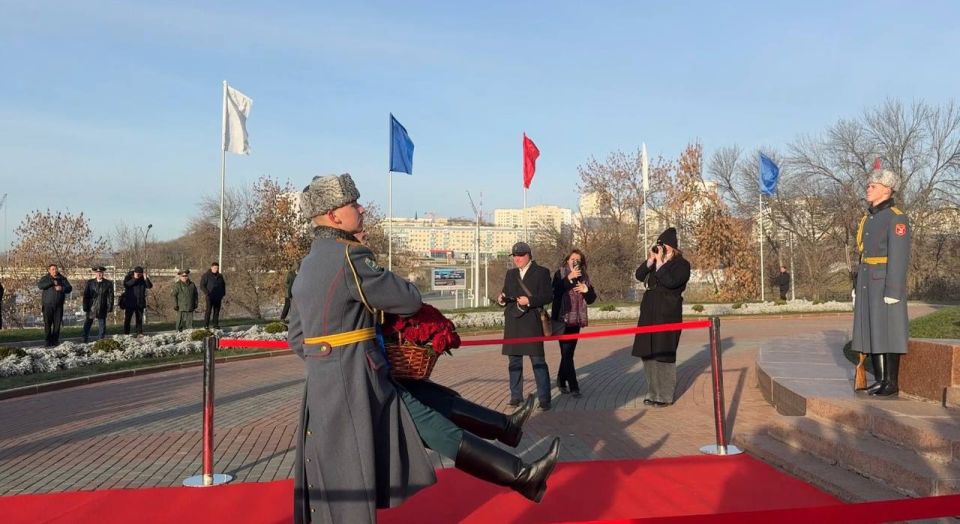 Прокурор Республики Башкортостан Игорь Пантюшин принял участие в торжественных мероприятиях, посвященных Дню народного единства Прокурор Республики Башкортостан Игорь Пантюшин принял участие в торжественных мероприятиях, посвященных Дню народного единства