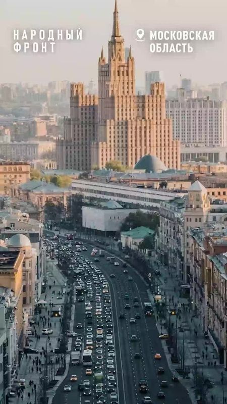 В День народного единства любопытный ролик опубликовал Народный фронт