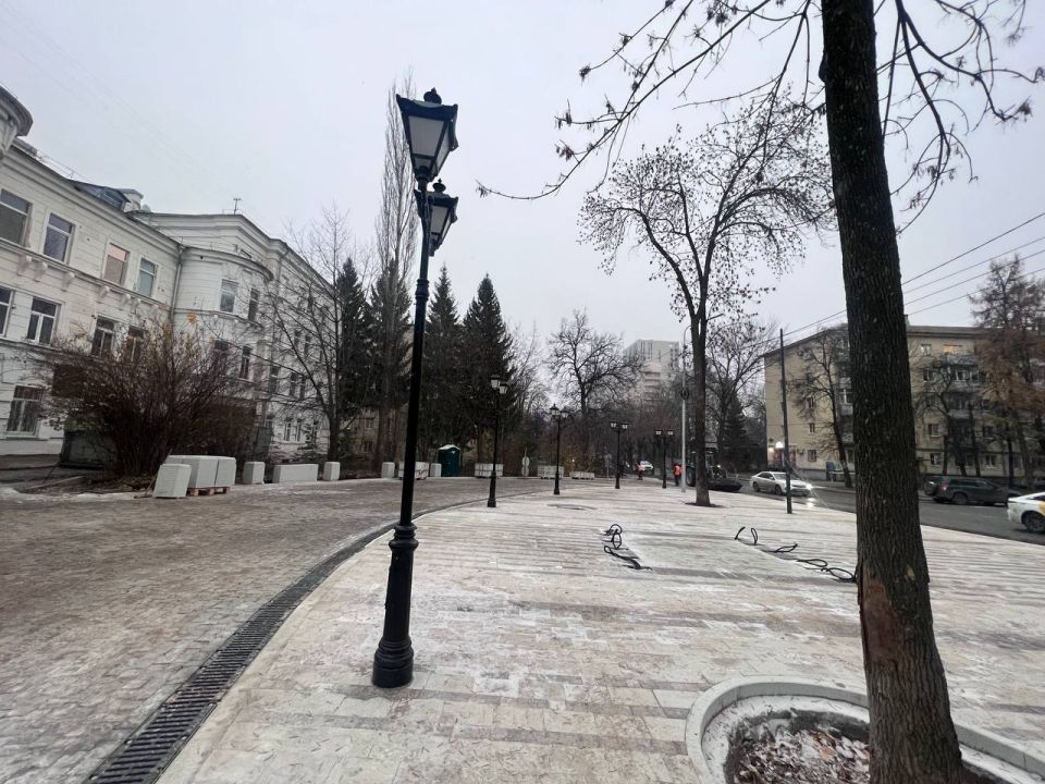 Ратмир Мавлиев: По поручению Главы Республики Радия Фаритовича Хабирова благоустраиваем сквер имени Мидхата Закировича Шакирова – первого секретаря Башкирского обкома КПСС Ратмир Мавлиев: По поручению Главы Республики Радия Фаритовича Хабирова благоустраиваем сквер имени Мидхата Закировича Шакирова – первого секретаря Башкирского обкома КПСС