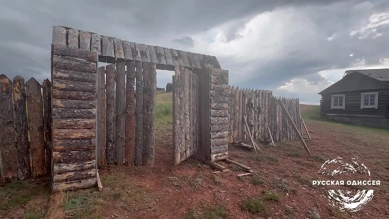 Русский бунт. В сентябре 1773 г. казак Емельян Пугачев, бежавший с Дона на реку Яик, объявил себя императором Петром III