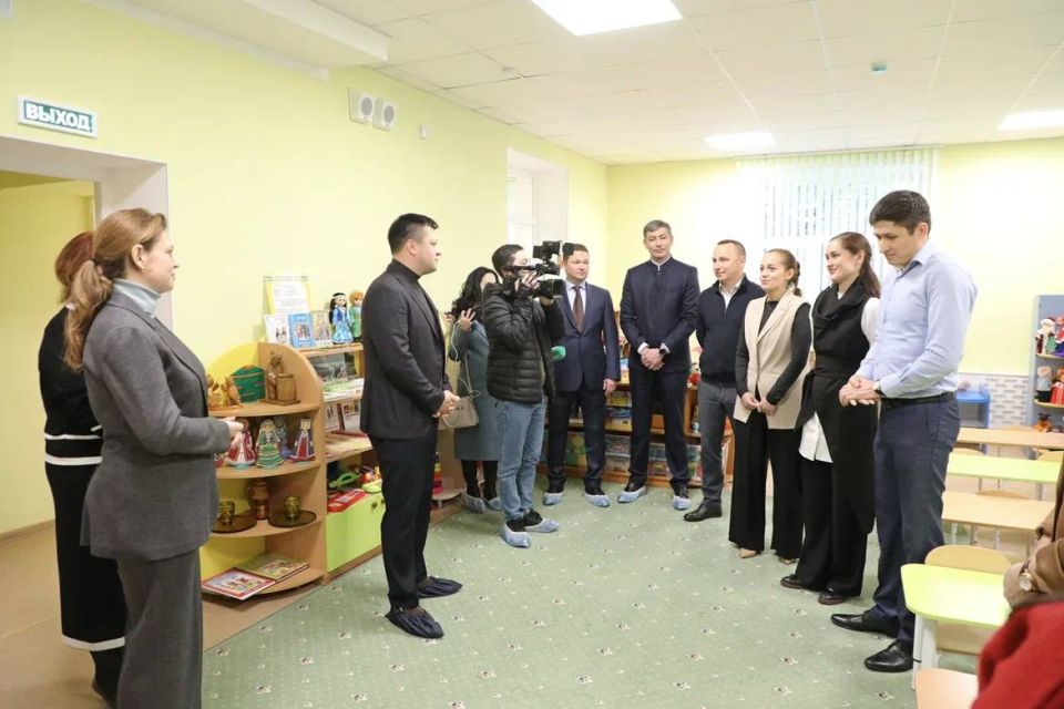 Ратмир Мавлиев: Завершили капитальный ремонт в детском саду № 20. Это первое обновление после строительства с 1962 года Ратмир Мавлиев: Завершили капитальный ремонт в детском саду № 20. Это первое обновление после строительства с 1962 года